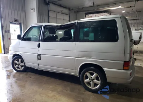2002 Volkswagen Eurovan Gls из США, поврежденный, VIN WV2KB47042H033346